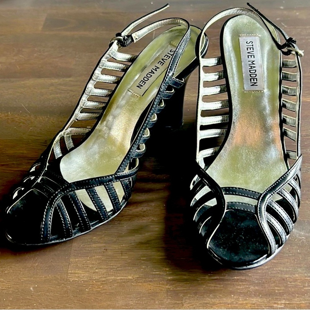 Steve Madden black wedge heel sandals size 8